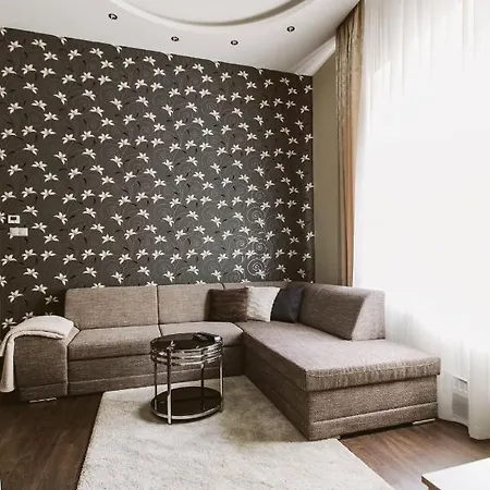 A_or_ B_luxflat_2br_2ba_vaci Street Apartment *
